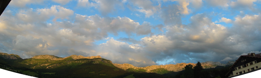 Nouveau panoramique, vers 21 heures, le 15