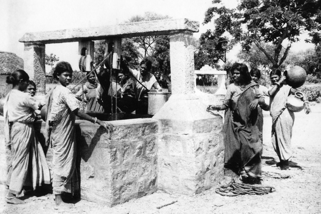 038 Bavardages et corvées d‚Äôeau dans le MYSORE